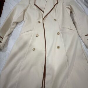 Elegant Cream Double-Breasted Jacket